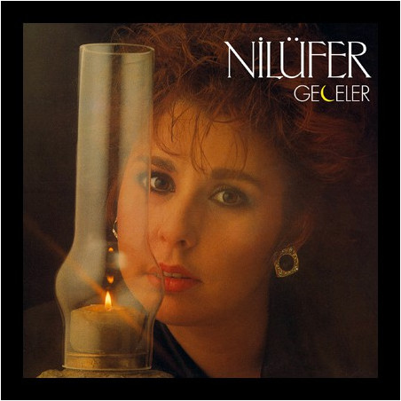 NİLÜFER – geceler   (ön kapak)