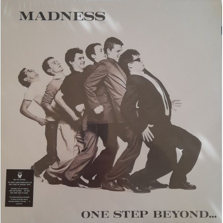 MADNESS – One Step Beyond (ön kapak)