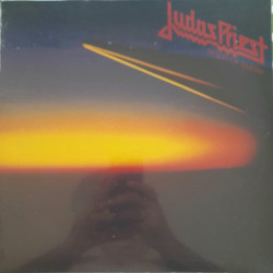 JUDAS PRIEST – Point Of Entry