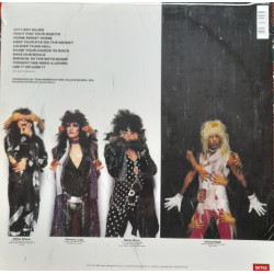 MÖTLEY CRÜE – Theatre Of Pain