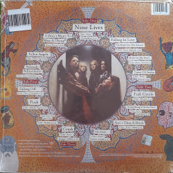 AEROSMITH – Nine Lives    (arka kapak)